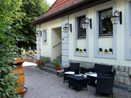 Фото: Jahnterrasse  Restaurant  Biergarten